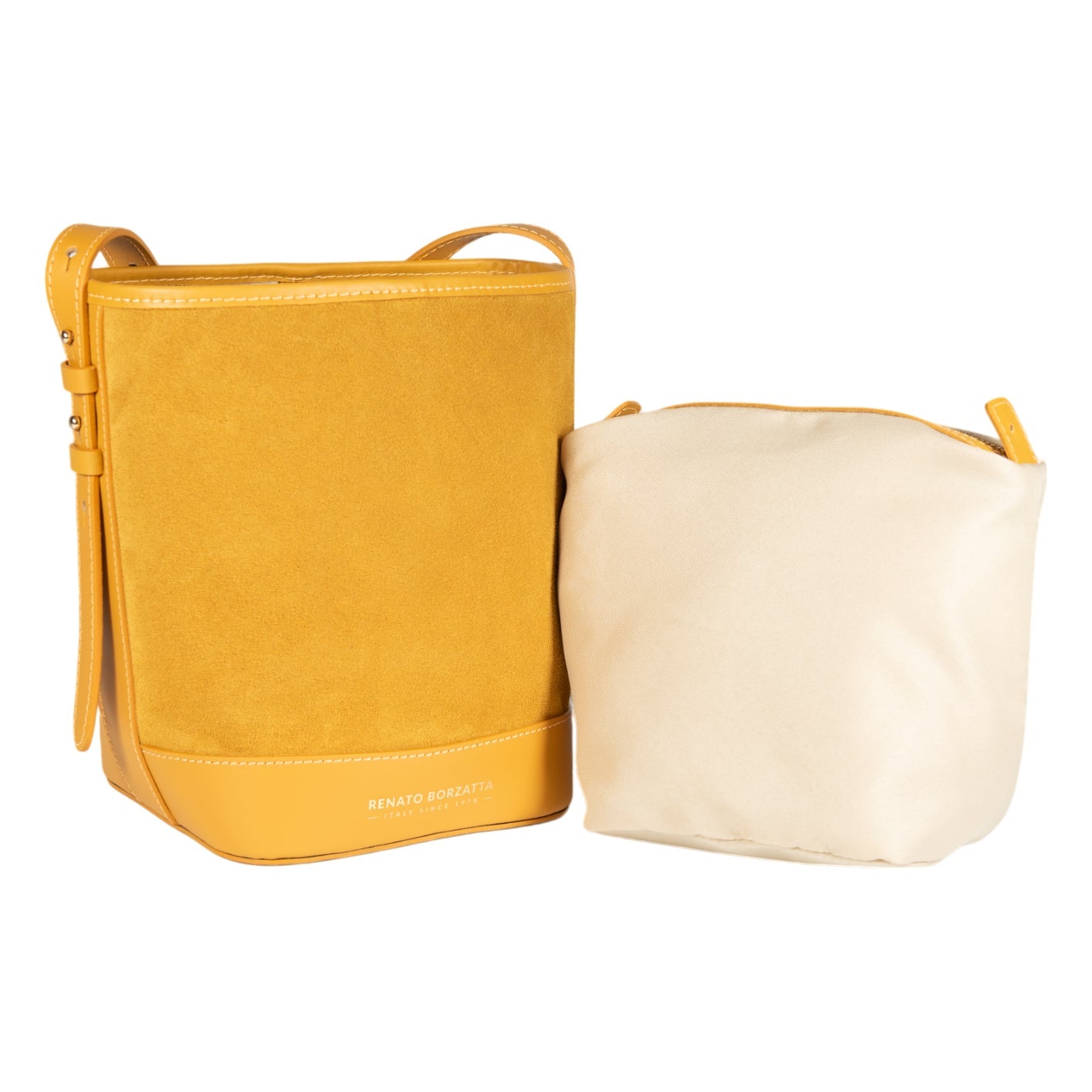RB1031AR  | Borsa Donna a Secchiello BRENDA in Vera Pelle Made in Italy. Accessori in metallo Oro Lucido - Colore Senape - Dimensioni: cm 25 x 23,5 x 17-1